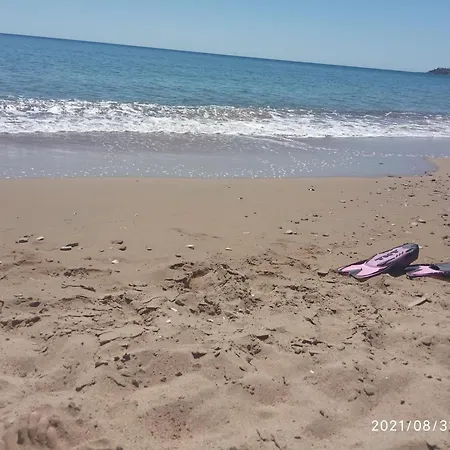 Дом отдыха Sea Melodies 1 *