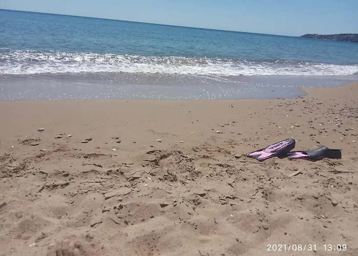 Дом отдыха Sea Melodies 1 *